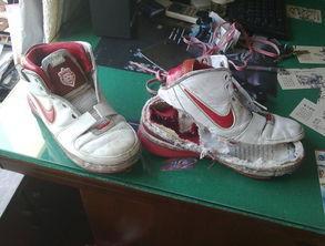 拆解国产球鞋视频在线,从拆解视频看设计与工艺细节