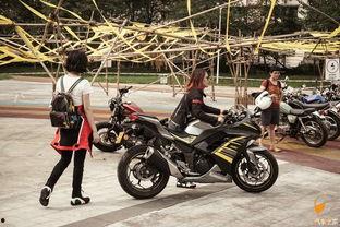 国产机车改装拉力视频播放,改装拉力之旅，尽享速度与激情