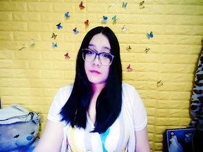 国产美女直播潮催视频,新媒介时代的魅力绽放