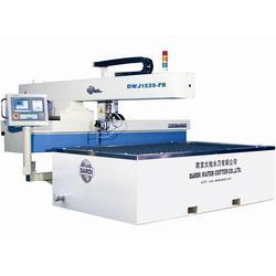 国产水切割机视频,高效切割，引领工业革新之旅